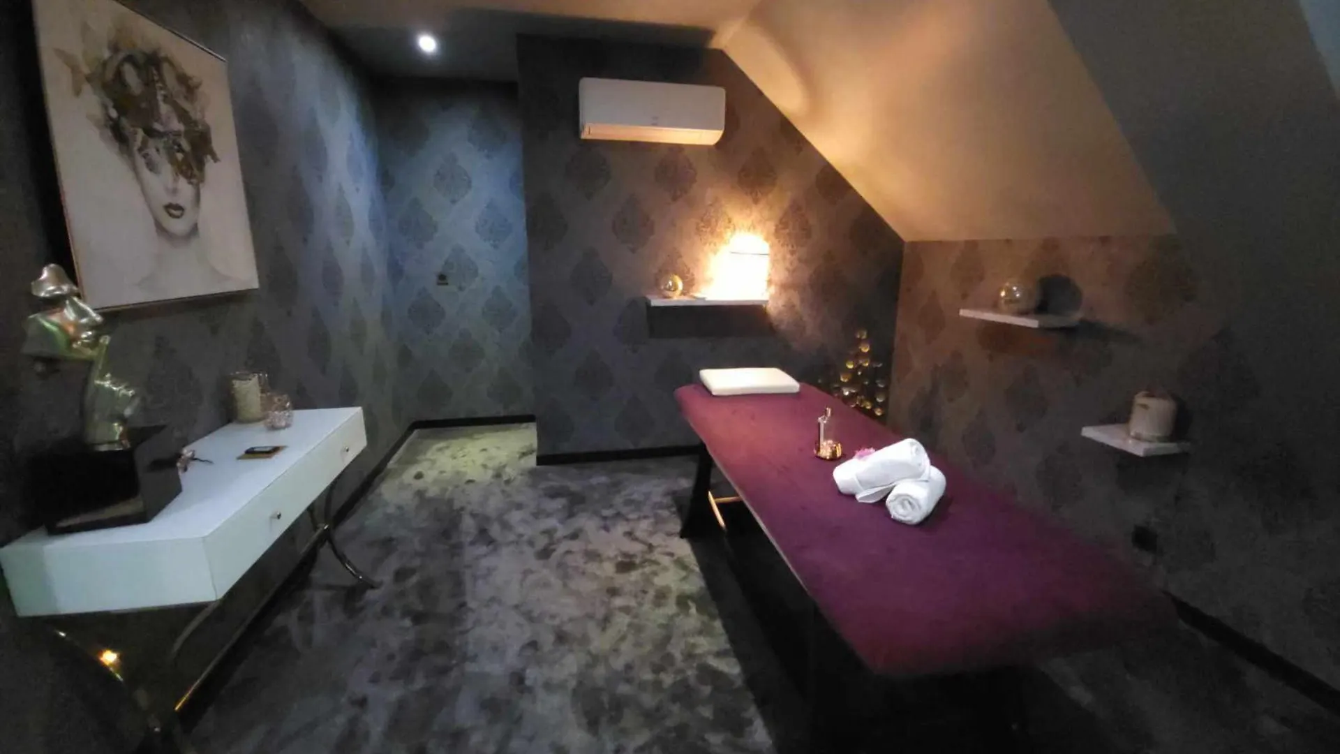 Appartamento Love Gite Avec Spa Nage Privatif Et Espace Coquin - Le Secret De L'Elixir Argentré-du-Plessis