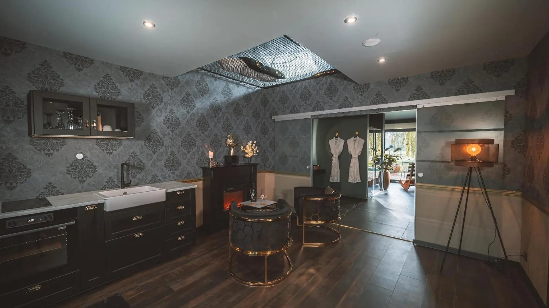 Appartamento Love Gite Avec Spa Nage Privatif Et Espace Coquin - Le Secret De L'Elixir Argentré-du-Plessis Francia